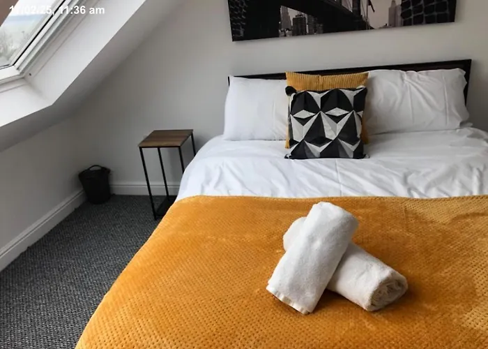 Beachfront Escape In Swansea