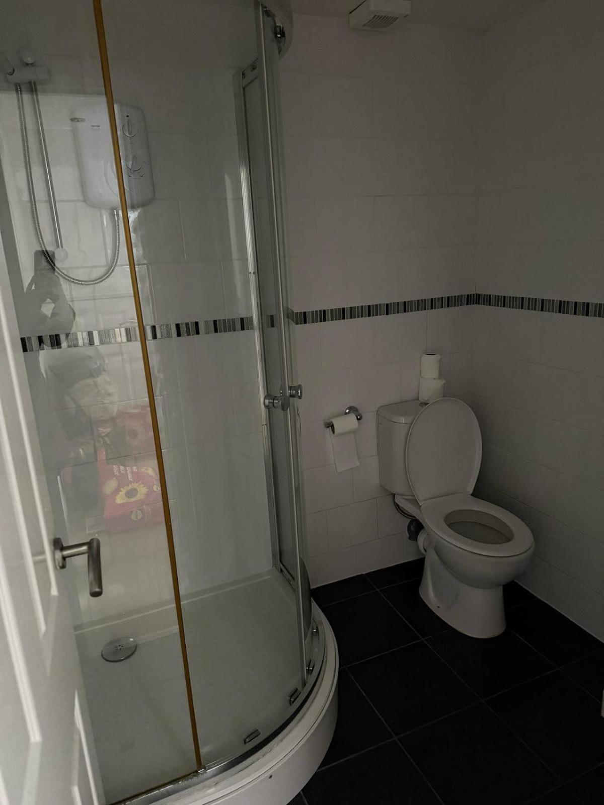 Holiday home Beachfront Escape In Swansea